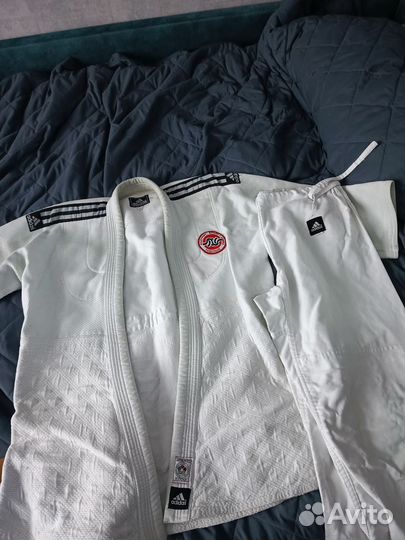 Кимоно для дзюдо adidas 180