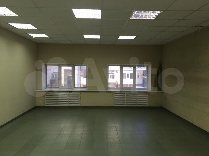 Первая линия у Ленты, 100 м²