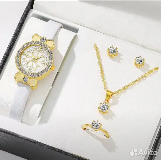Часы женские