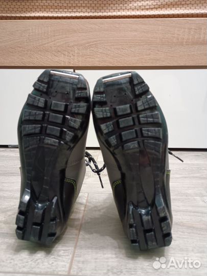 Лыжные ботинки детские 30