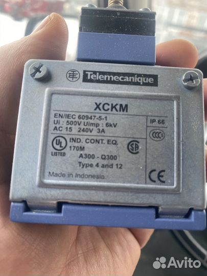 Концевой выключатель