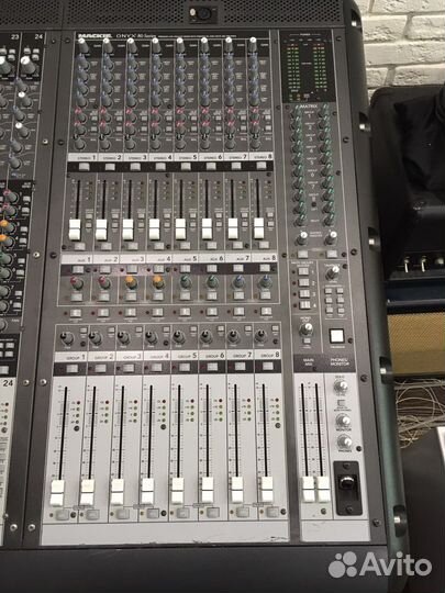 Микшерный пульт Mackie Onyx 2480