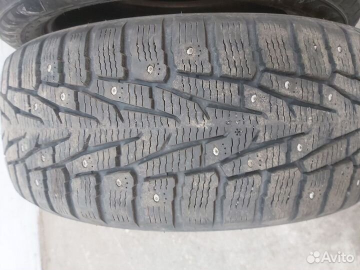 Nokian Tyres Hakkapeliitta 7 215/55 R18 23M