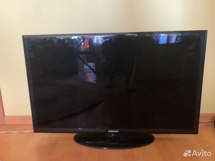 LED-телевизор Samsung UE40D5003BW
