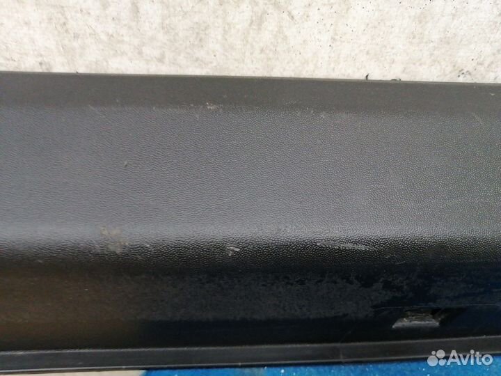 Накладка порога правая 87752-B8000 Hyundai Santa