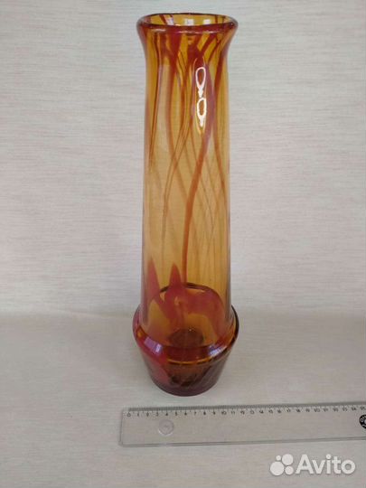 Ваза цветное стекло