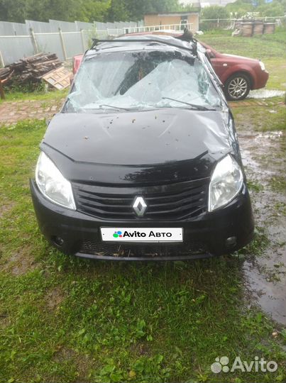 Renault Sandero 1.6 МТ, 2011, битый, 183 379 км