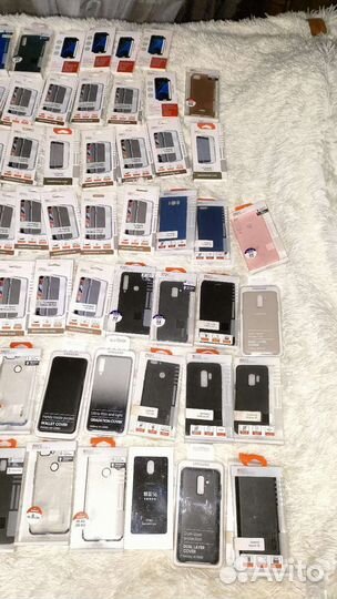 Чехлы для телефонов