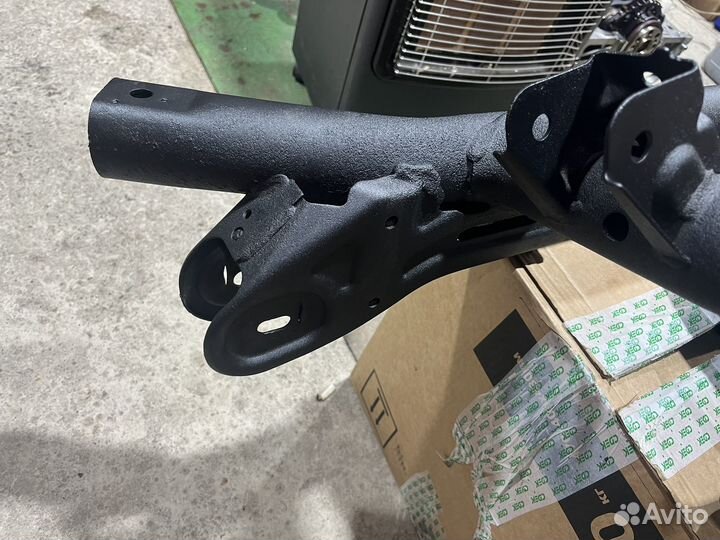 Задний подрамник Lancer 10