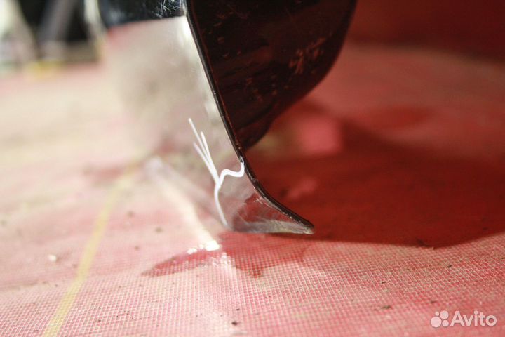 Крышка багажника Lexus LX570