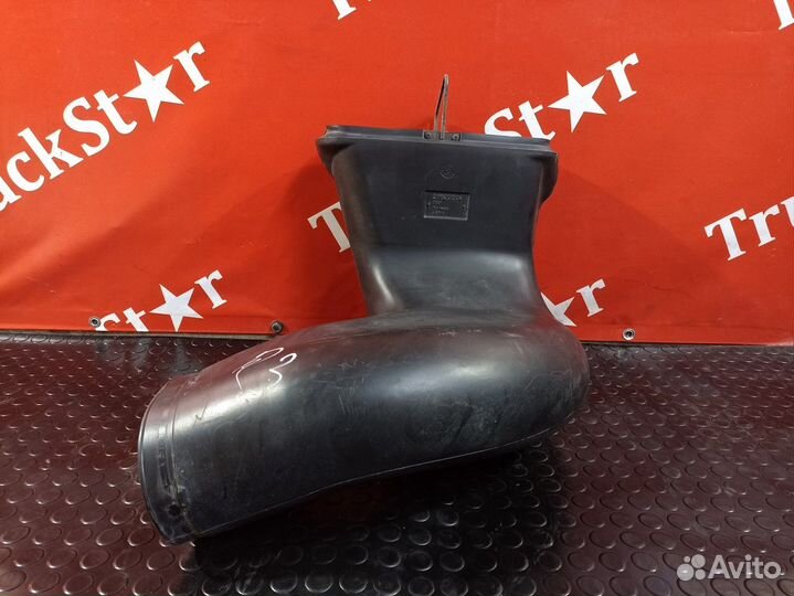 Патрубок воздушного фильтра