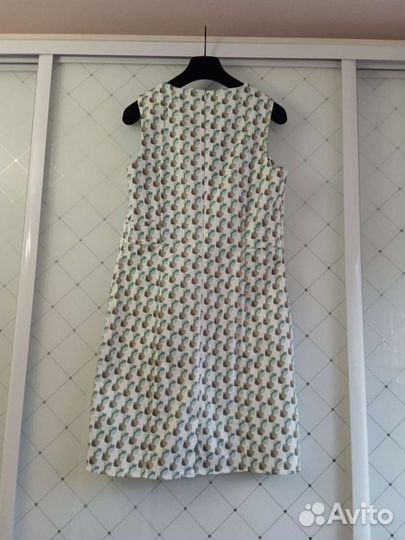 Платье брендовое 46-48