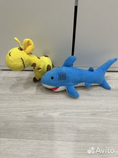 Игрушки мягкие разные