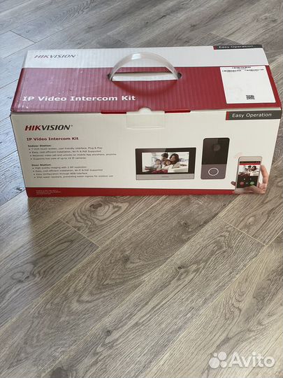 Видеодомофон Hikvision DS-KIS603-P(C)