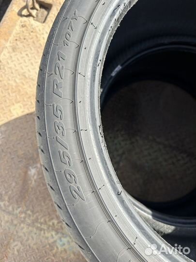 Pirelli P Zero 295/35 R21 107Y