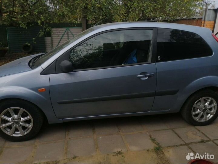 Ford Fiesta 1.4 AMT, 2007, 270 000 км