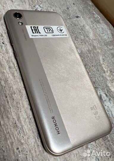 HONOR 8S, 2/32 ГБ