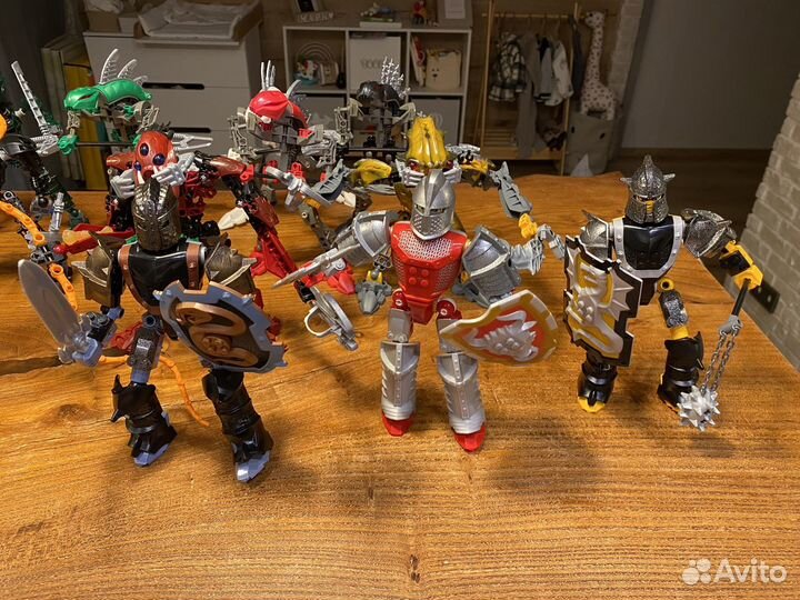 Lego bionicle/knights kingdom