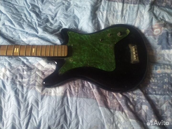 Электрогитара бас Кавказ советская