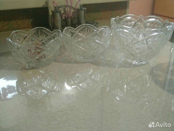 Хрустальная ваза