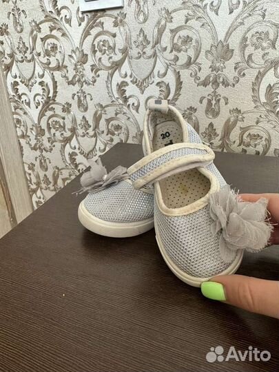 Обувь для девочки