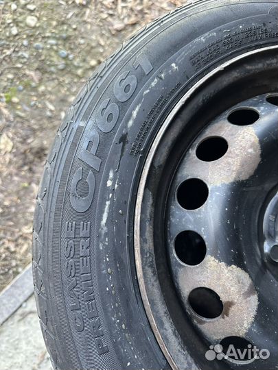 Комплект летних колес r15 на Рено Логан