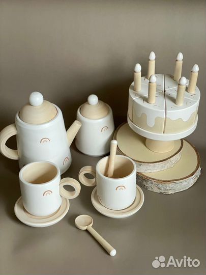 Чайный набор из дерева для игр детей