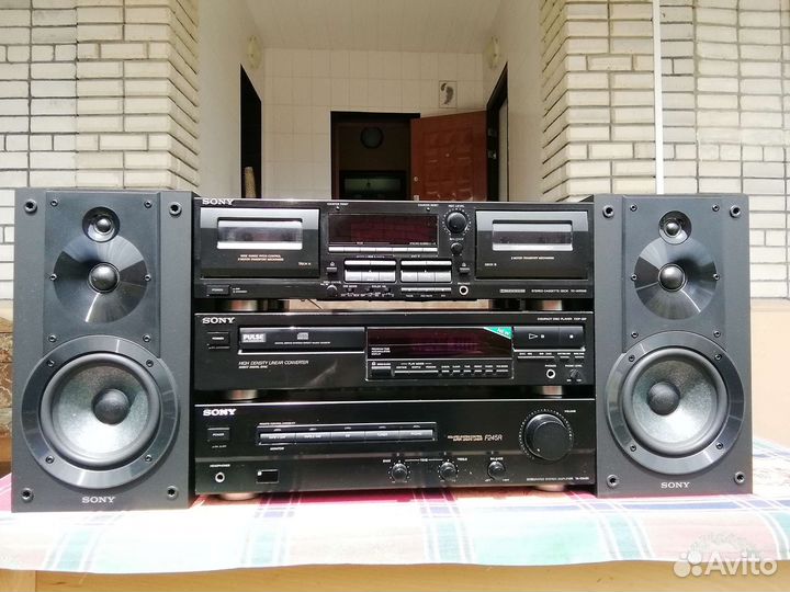 Музыкальный центр sony