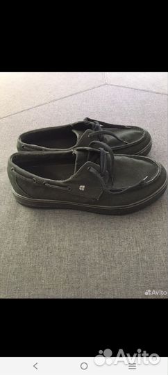 Shoes for crew's