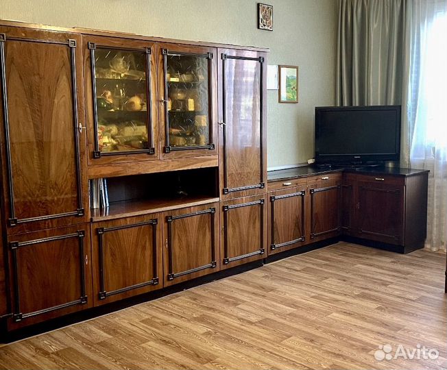 Шкаф, стенка ГДР, журнальный столик