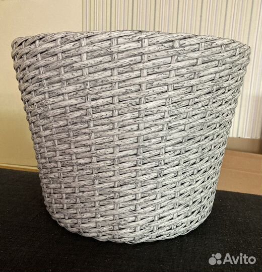 Кашпо для цветов уличное