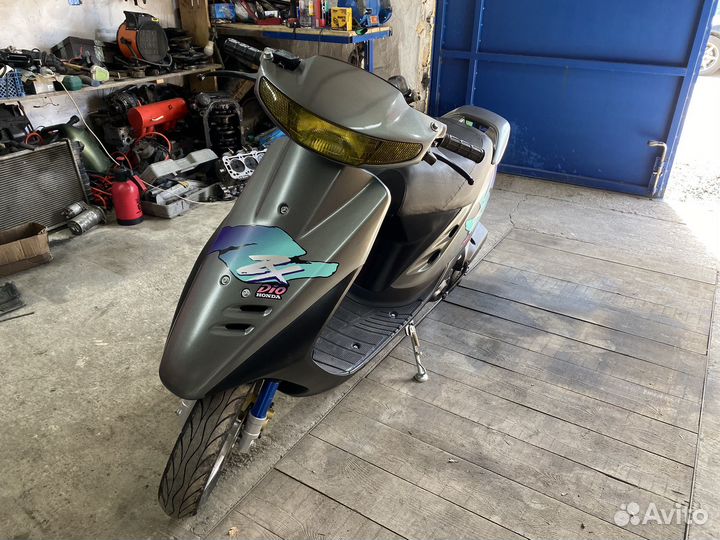 Honda Dio 28