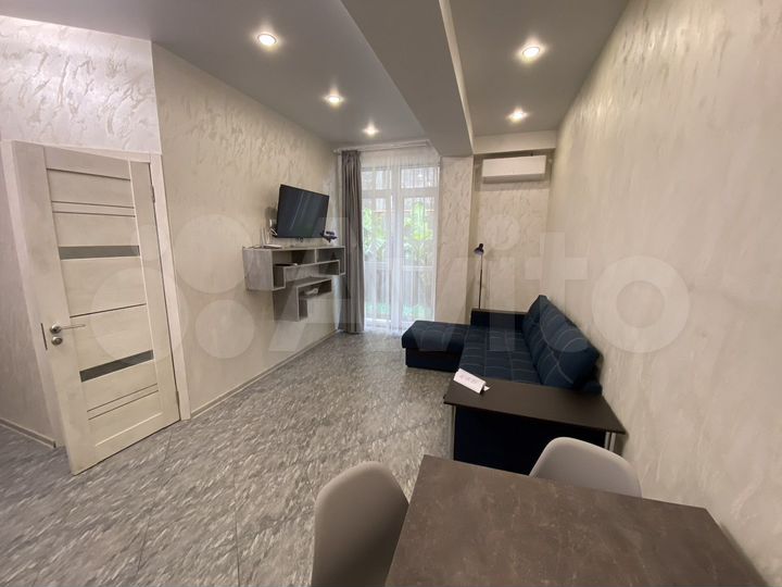 1-к. квартира, 40 м², 1/4 эт.