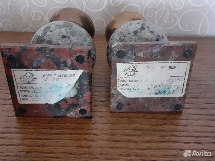 Подсвечник камень Хибинит