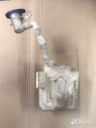 Бачок омывателя лобового стекла Skoda Octavia A5