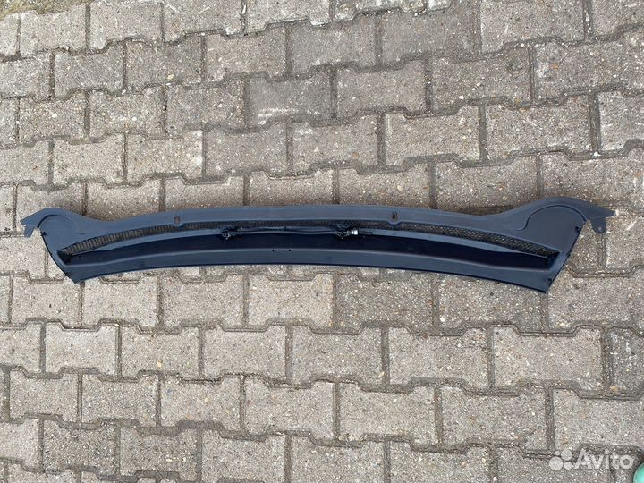 Решетка стеклоочистителя Opel Astra J