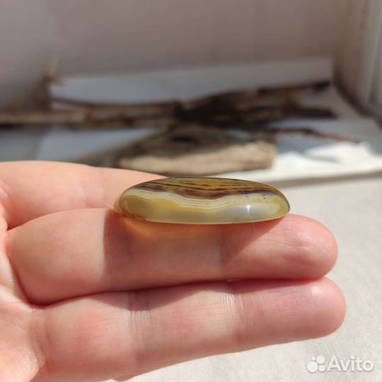 Кабошон натуральный камень