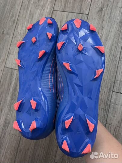 Футбольные бутсы 40 adidas predator