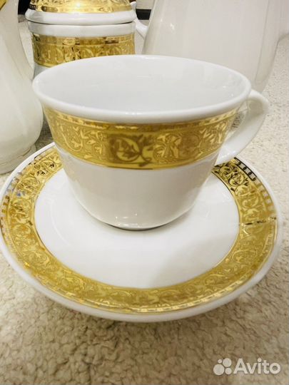Сервиз чайный золотой, фарфор, на 6 персон
