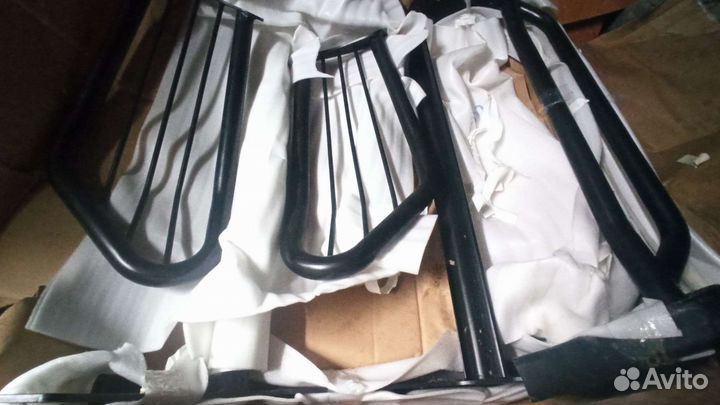 Кенгурин черный rav4 2000-2005