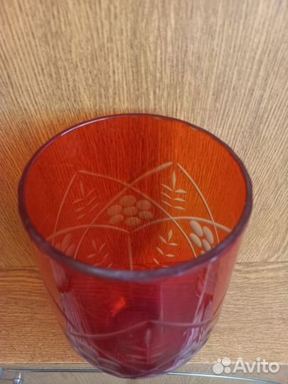 Ваза для цветов из цветного стекла СССР