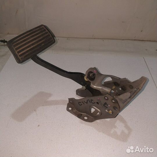 Педаль тормоза Honda Civic 4D АКПП