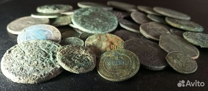 Медные монеты 70 шт +серебр. За все