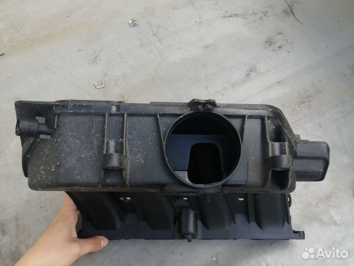 Впускной Коллектор Renault Logan