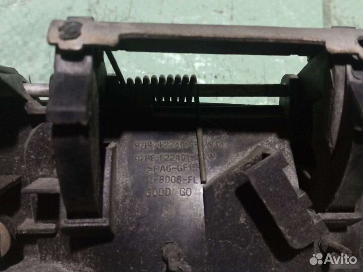 Ручка двери передняя левая Ford Mondeo 2 1998