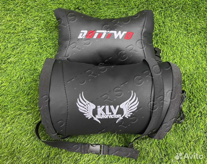 Компьютерное игровое кресло с массажером подножкой