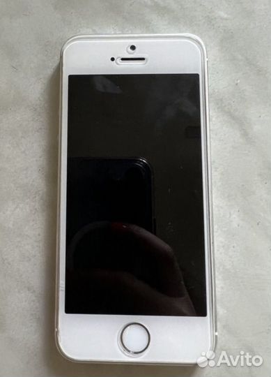 Телефон iPhone 5s