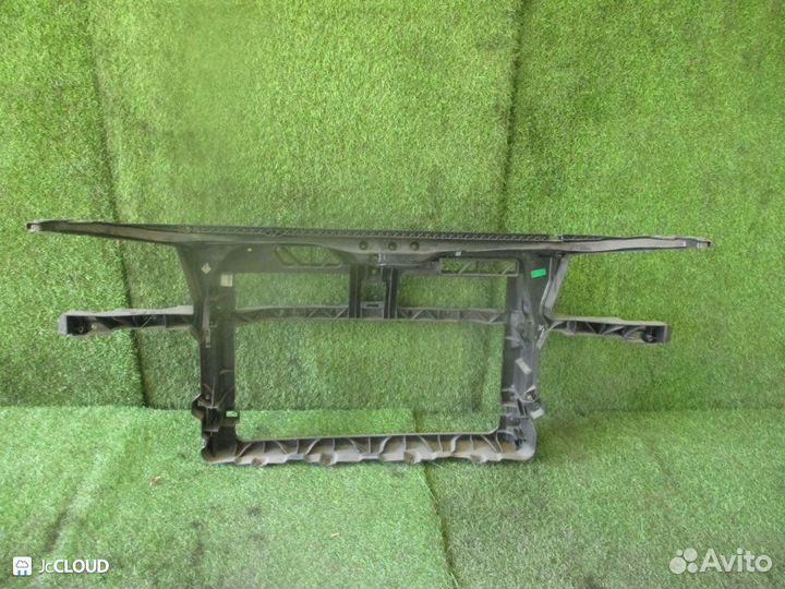 Рамка радиатора на volkswagen polo 9N3 BKY