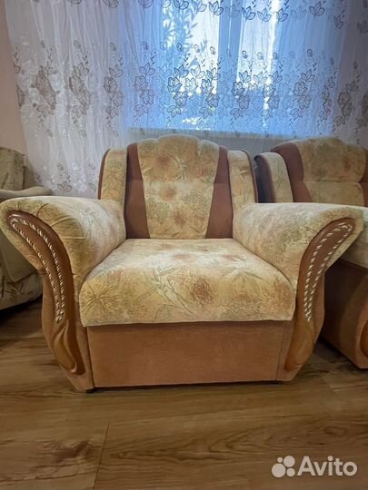 Угловой диван+кресло