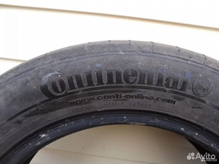 Continental ContiPremiumContact 2 215/55 R16 93H